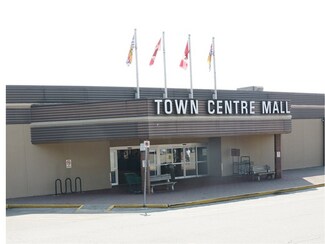 Plus de détails pour 7100 Alberni St, Powell River, BC - Local commercial à louer