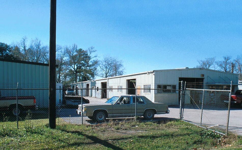 12 Farrell St, Houston, TX à vendre - Photo de l’immeuble – Image 2 sur 3