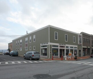 Plus de détails pour 205 Remsen St, Cohoes, NY - Bureau/Local commercial à louer