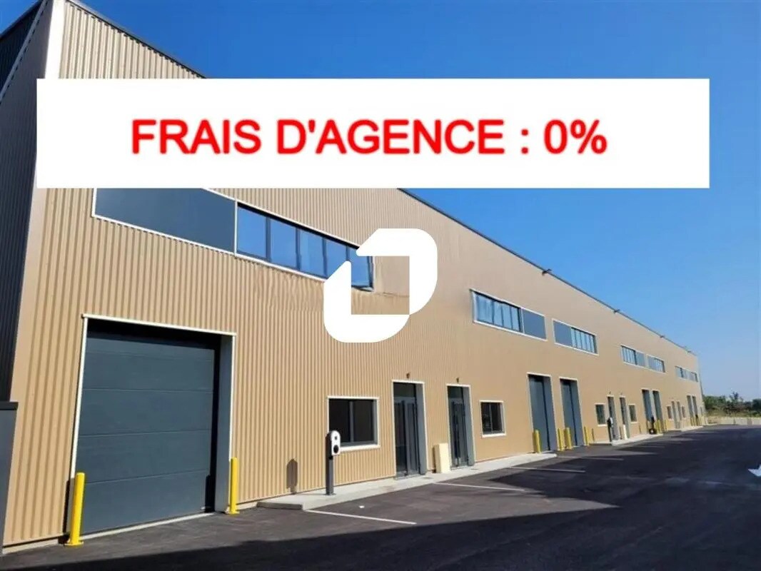 152 Rue François René De Chateaubriand, Carquefou à louer Photo de l’immeuble– Image 1 sur 13