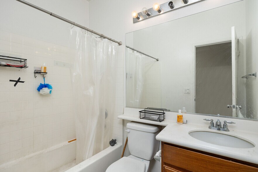 4 Condo Portfolio - Moreno Valley portefeuille de 4 biens à vendre sur LoopNet.fr - Photo de l’immeuble – Image 3 sur 44