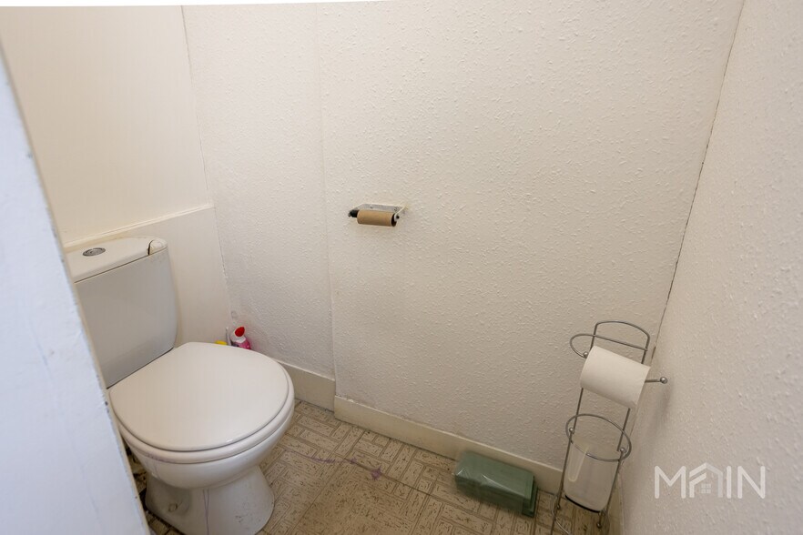 6-6A Main St, Leicester à louer - Photo de l’immeuble – Image 3 sur 11