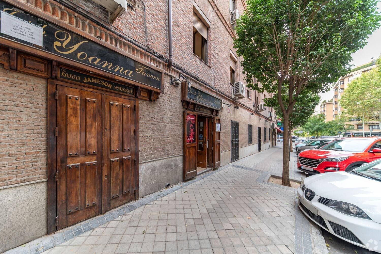 Immeuble residentiel dans Madrid, Madrid à vendre Photo intérieure– Image 1 sur 2