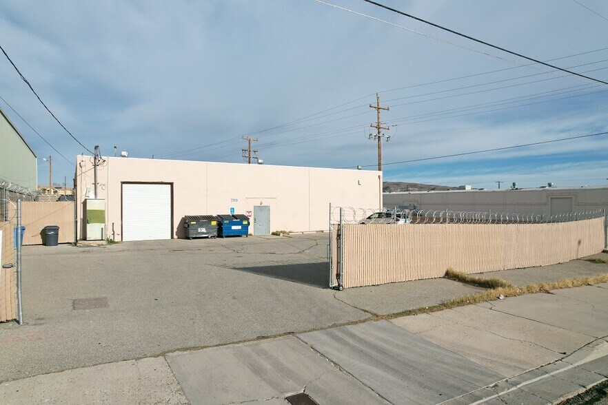 200 Eastgate Rd, Barstow, CA à vendre - Photo de l’immeuble – Image 1 sur 10