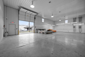 Plus de détails pour 1799 Alpine Dr, Clarksville, TN - Local d'activités à louer