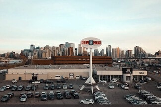 Plus de détails pour 1720 Bow Trl SW, Calgary, AB - Local commercial à louer