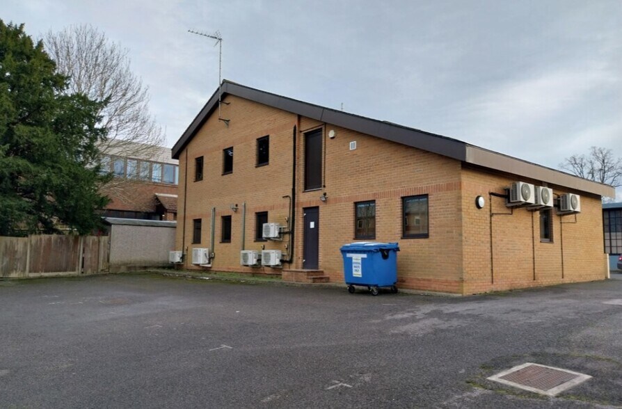 Imberhorne Ln, East Grinstead à vendre - Photo intérieure – Image 2 sur 4