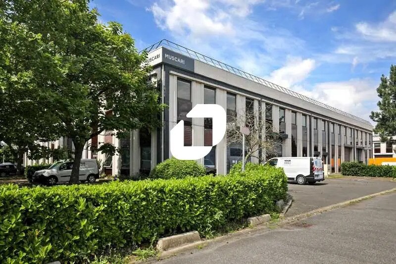 16 Bis Avenue Du Québec, Villebon-sur-Yvette à louer - Photo de l’immeuble – Image 1 sur 18