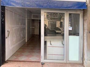 Local commercial dans Barcelone, Barcelona à louer Photo de l’immeuble– Image 1 sur 5