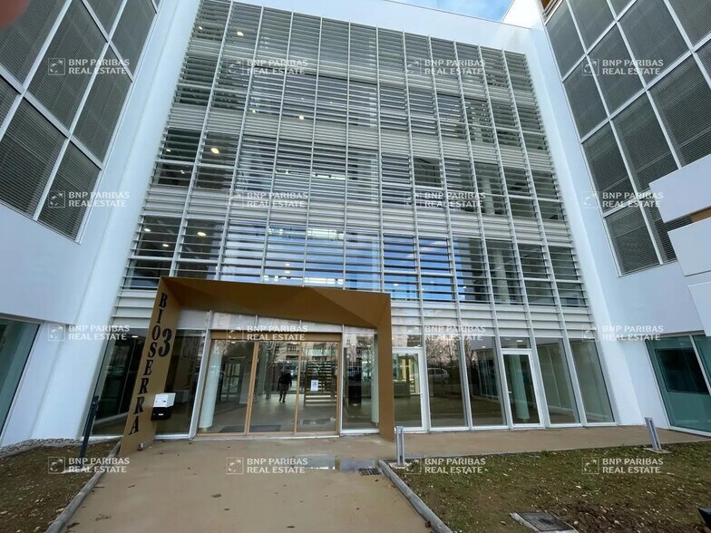 299 Avenue Jean Jaurès, Lyon à louer - Photo de l’immeuble – Image 3 sur 20