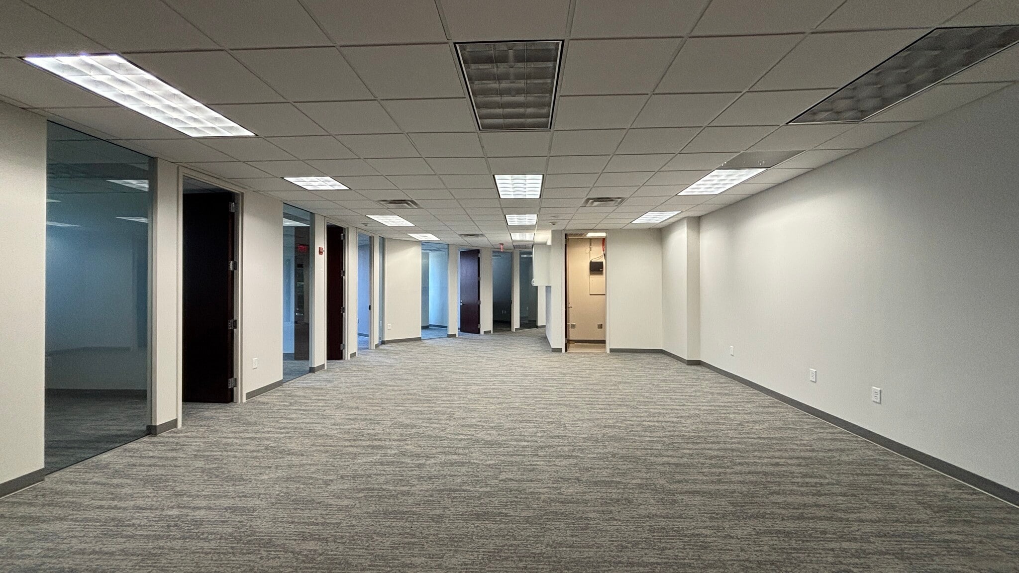 160 Clairemont Ave, Decatur, GA à louer Photo intérieure– Image 1 sur 8