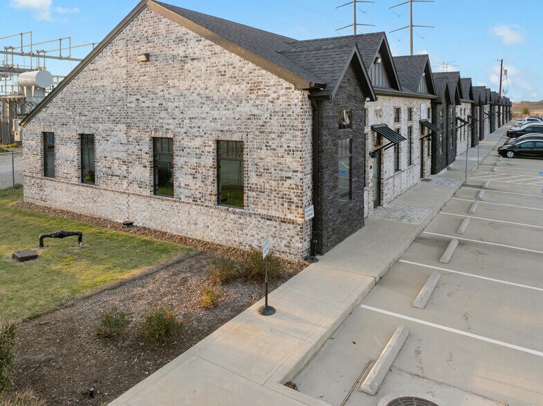 2035 N Mason Rd, Katy, TX à louer - Photo de l’immeuble – Image 1 sur 11