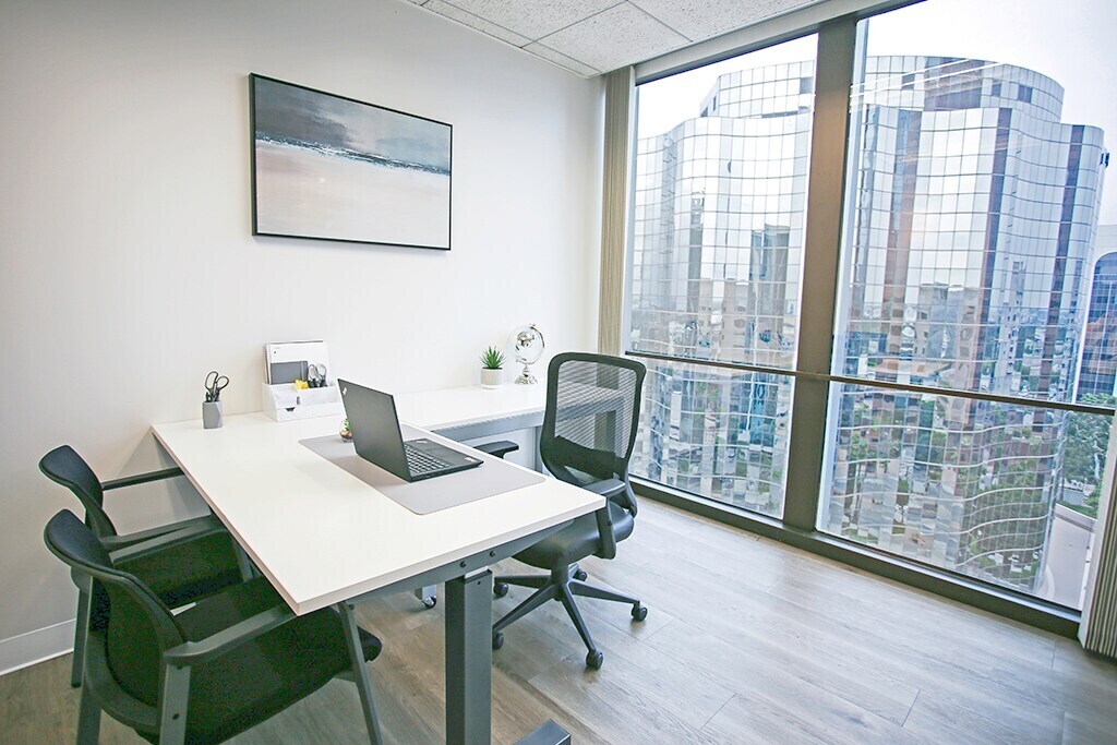 100 Oceangate, Long Beach, CA à louer Photo principale– Image 1 sur 7