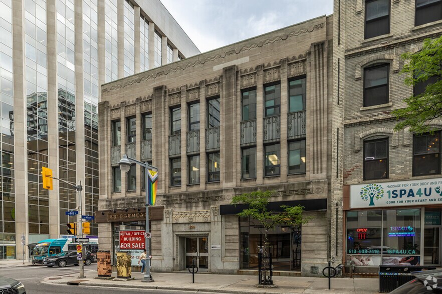 109 Bank St, Ottawa, ON à louer - Photo de l’immeuble – Image 2 sur 2