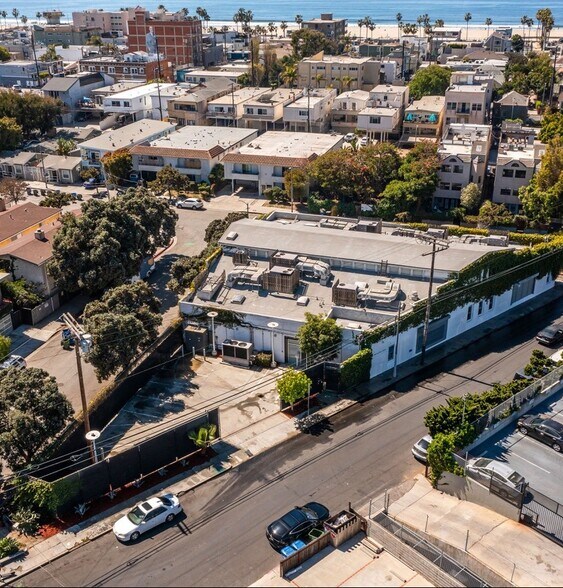 200 Mildred Ave, Venice, CA à vendre - Aérien – Image 3 sur 12