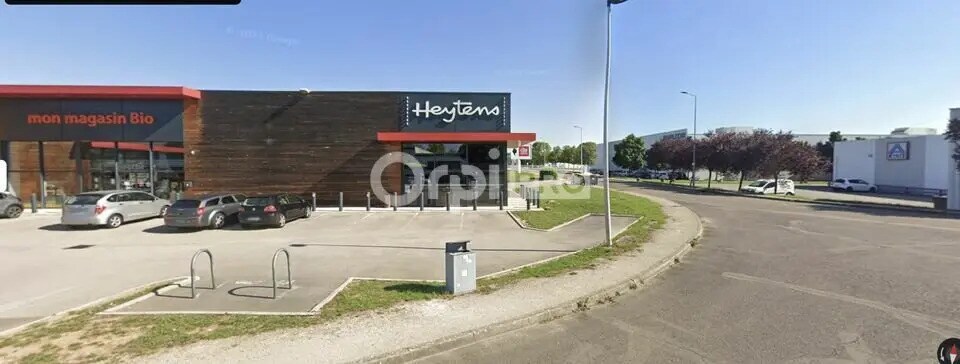 Local commercial dans Quetigny à louer - Photo de l’immeuble – Image 3 sur 4
