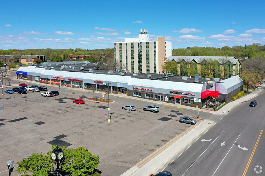 4001-4079 NE Central Ave, Minneapolis, MN à louer - Photo de l’immeuble – Image 2 sur 2