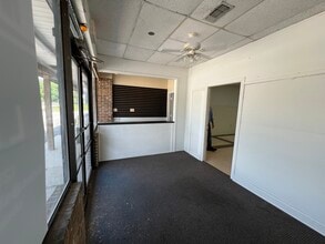 4409 Saint Stephens Rd, Eight Mile, AL à louer Photo intérieure– Image 2 sur 9