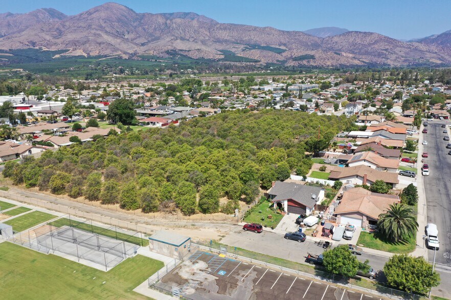860 3rd St, Fillmore, CA à vendre - Photo de l’immeuble – Image 2 sur 7