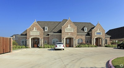 2913 Overland Trl, Sherman, TX à louer Photo principale– Image 1 sur 14