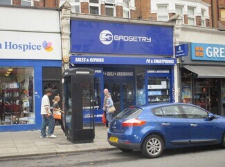 Plus de détails pour 722 High Rd, Londres - Local commercial à louer