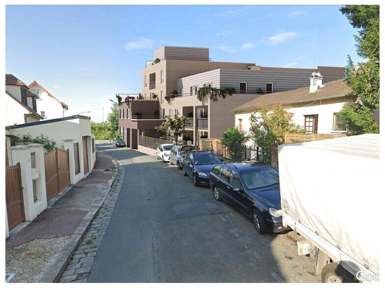 Local d'activités dans Fresnes à vendre - Photo de l’immeuble – Image 2 sur 7