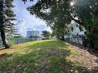 Plus de détails pour 6949 Bay Dr, Miami Beach, FL - Terrain à vendre