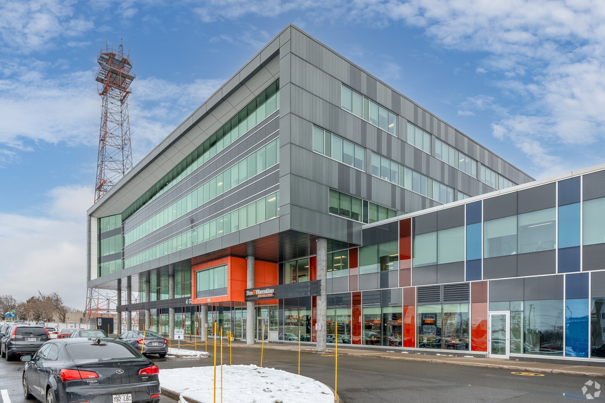 1015 Av Wilfrid-Pelletier, Québec, QC à louer Photo principale– Image 1 sur 5