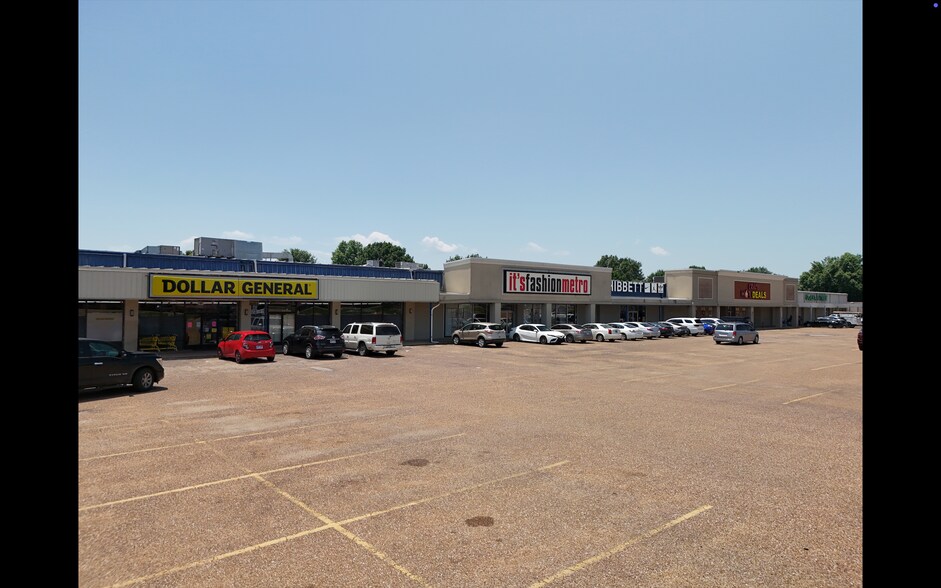 500 W Broadway St, West Memphis, AR à louer - Photo de l’immeuble – Image 3 sur 7