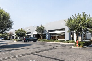 Plus de détails pour 301-315 N Berry St, Brea, CA - Local d’activités à vendre