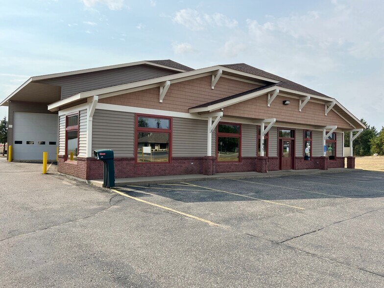 7837 Excelsior Rd N, Brainerd, MN à vendre - Photo de l’immeuble – Image 1 sur 19