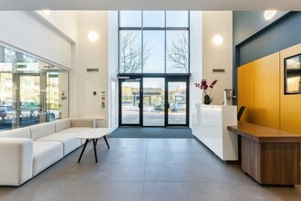 Frederick Pl, High Wycombe à louer Photo de l’immeuble– Image 1 sur 16