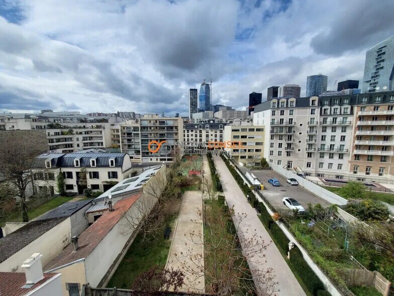 Bureau dans Puteaux à louer - Photo de l’immeuble – Image 3 sur 12