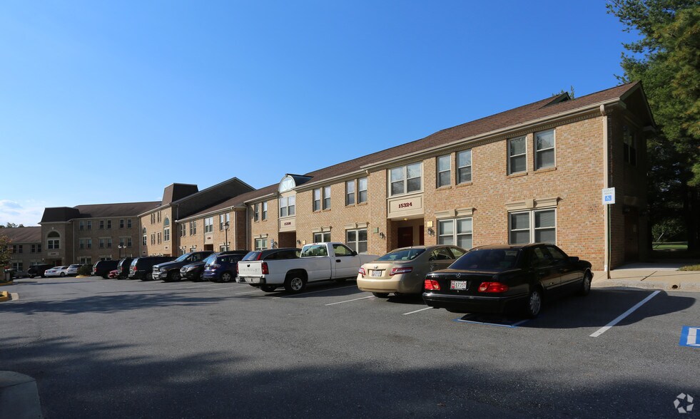 15300-15404 Spencerville Ct, Burtonsville, MD à vendre - Photo de l’immeuble – Image 2 sur 8