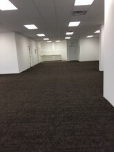 111 Broadway Blvd, Strathcona County, AB à louer Photo intérieure– Image 2 sur 2