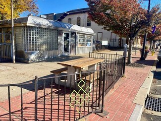 Plus de détails pour 728 Main St, Middletown, CT - Local commercial à vendre