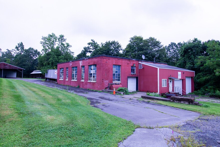 22 Creamery Rd, Johnson, NY à vendre - Photo de l’immeuble – Image 2 sur 16