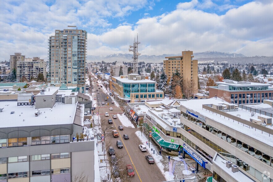 601 6th St, New Westminster, BC à louer - Photo de l’immeuble – Image 2 sur 4