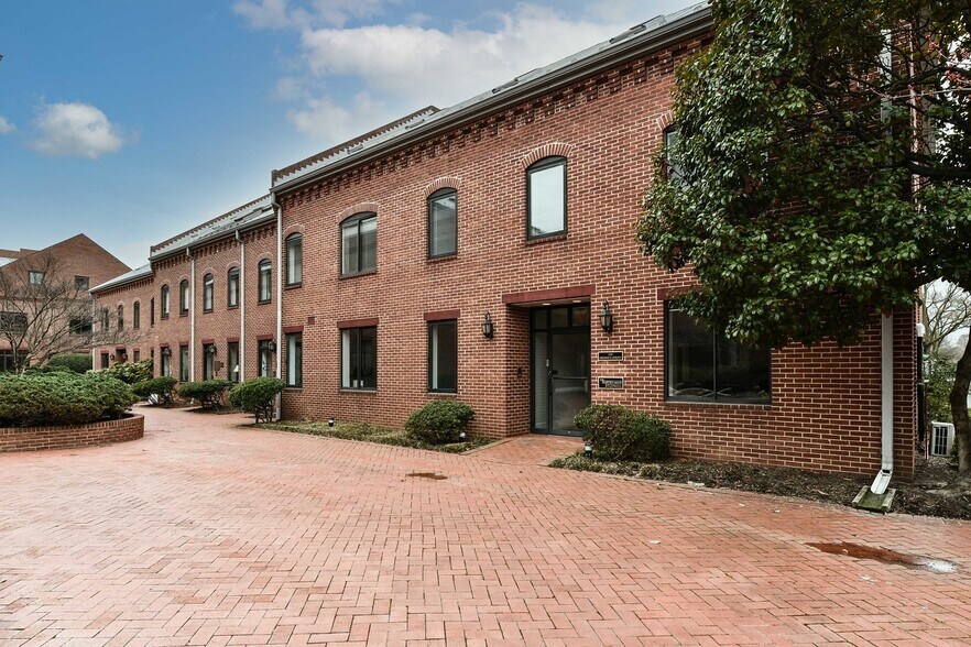 105 Oronoco St, Alexandria, VA à louer - Photo de l’immeuble – Image 2 sur 8