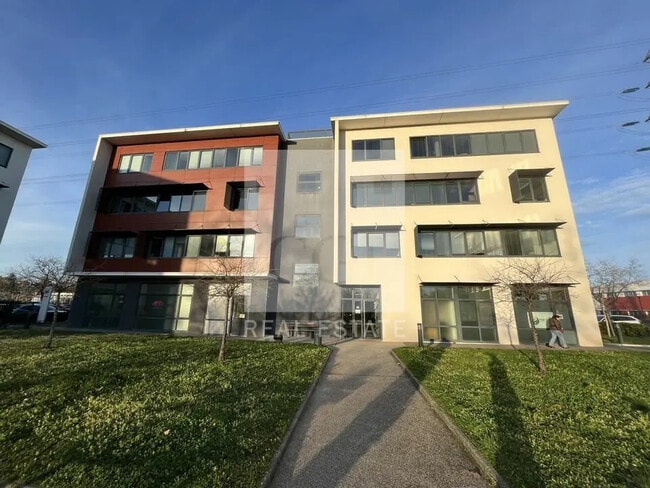 Plus de détails pour Bureau à vendre