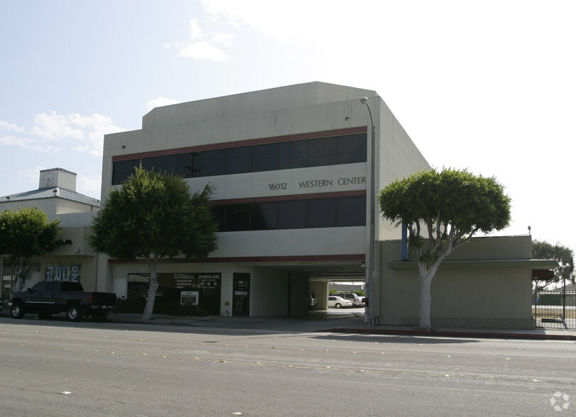 16012 Western Ave, Gardena, CA à louer - Photo de l’immeuble – Image 2 sur 7