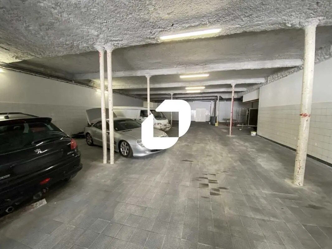 Local d’activités dans Bordeaux à louer Photo de l’immeuble– Image 1 sur 13