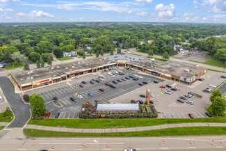 Plus de détails pour 2537-2577 County Road 10 NE, Mounds View, MN - Local commercial à louer
