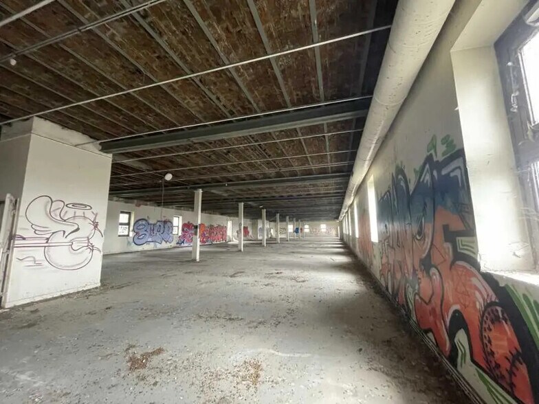 Bureau dans Vitry-sur-Seine à vendre - Photo intérieure – Image 3 sur 8