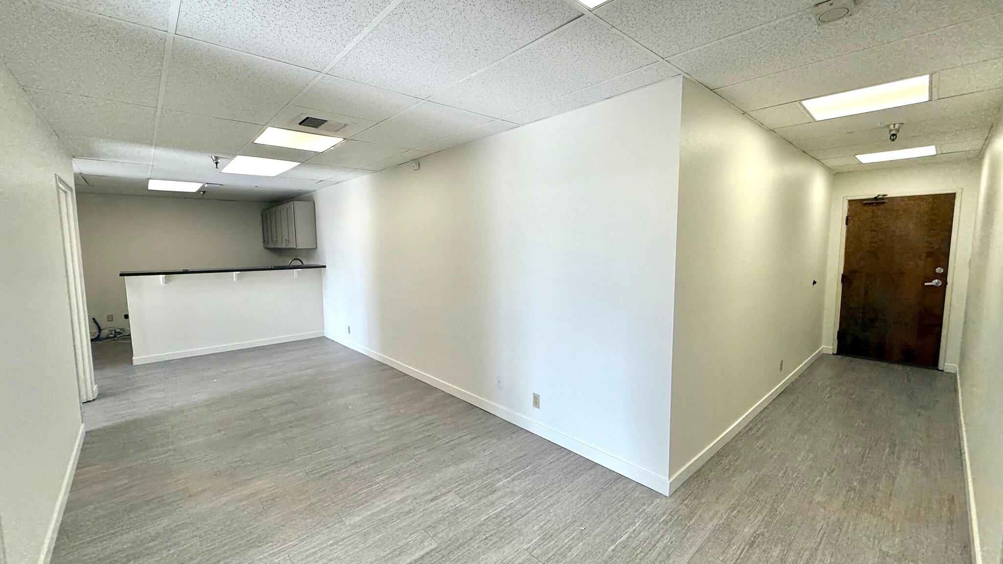 18411 Crenshaw Blvd, Torrance, CA à louer Photo intérieure– Image 1 sur 10