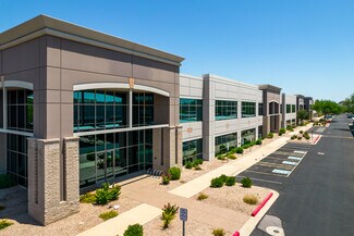 Plus de détails pour 4320 E Cotton Center Blvd, Phoenix, AZ - Industriel/Logistique à louer