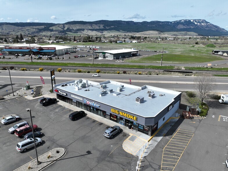 11621 Island Ave, La Grande, OR à louer - Photo de l’immeuble – Image 2 sur 10