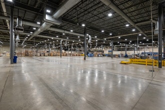 15 Sylvan Way, Parsippany, NJ à louer Photo intérieure– Image 1 sur 5