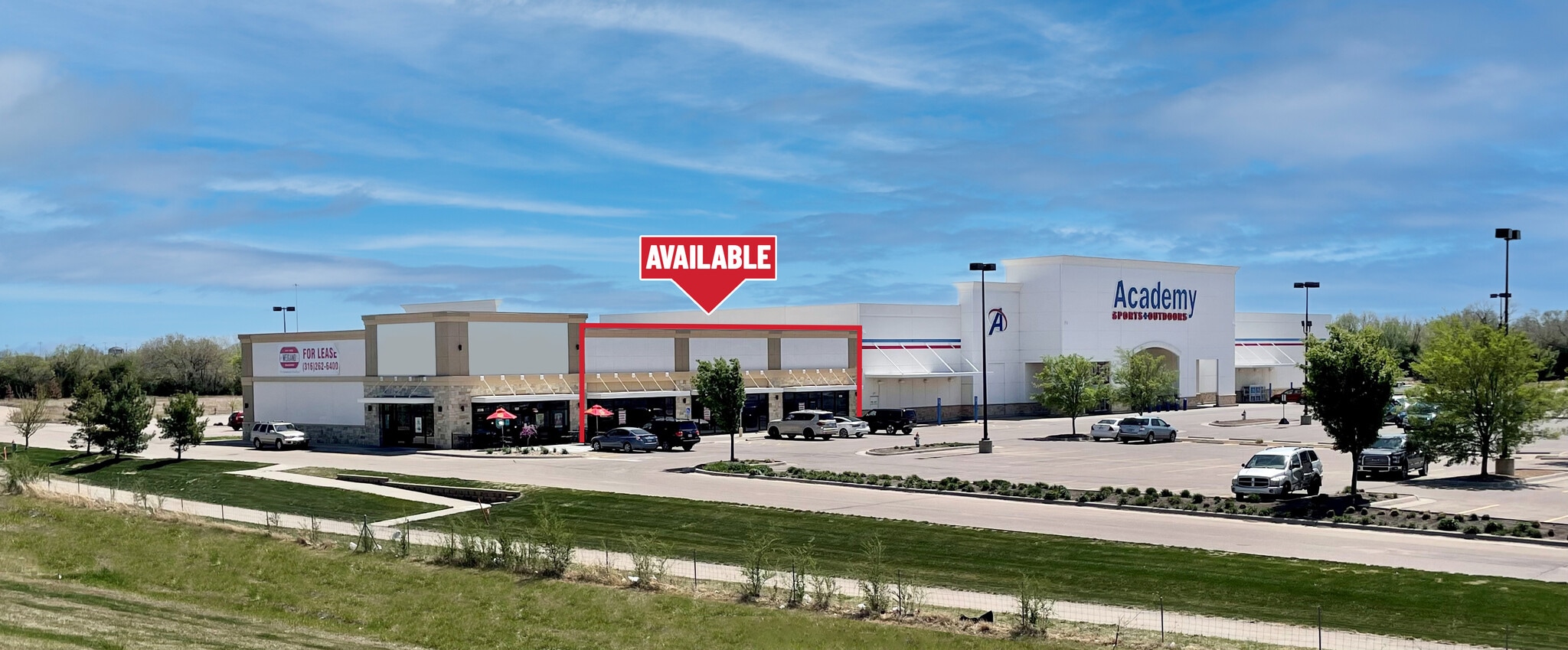 2556 N Greenwich Rd, Wichita, KS à louer Photo intérieure– Image 1 sur 2