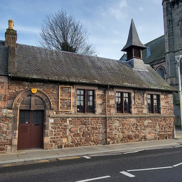 6 Bank St, Inverness à louer - Photo de l’immeuble – Image 1 sur 2